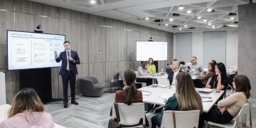 Управление инвестиционными проектами, реализуемыми на принципах ГЧП